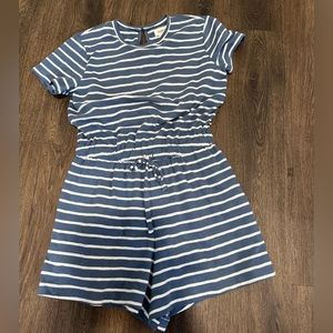 Comfortable upwest romper